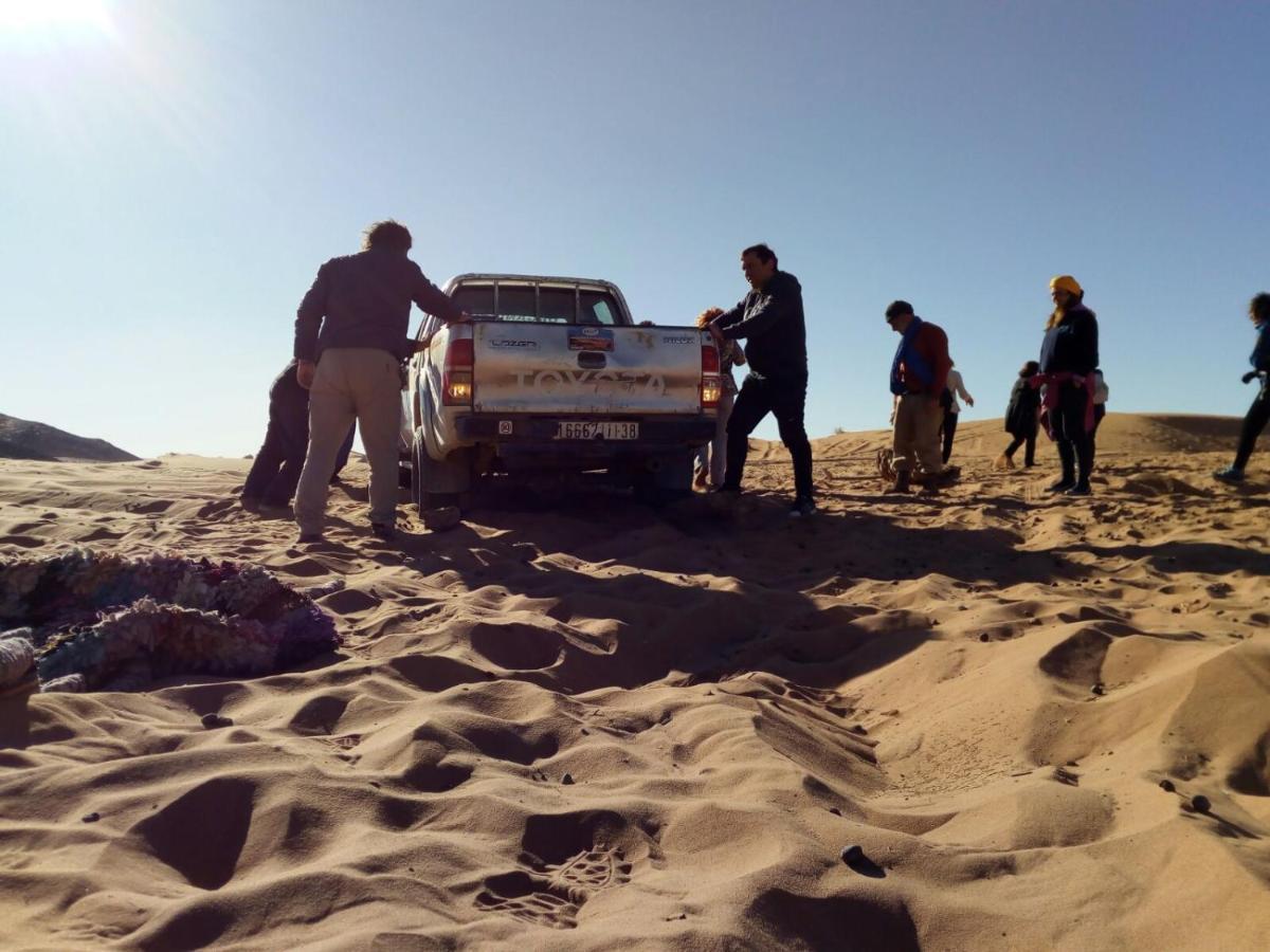 Hotel Desert Luxury Tented & Activities Adrouine Exterior foto