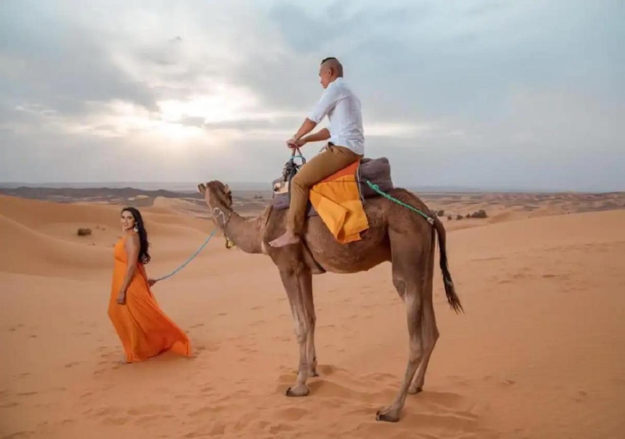 Hotel Desert Luxury Tented & Activities Adrouine Exterior foto