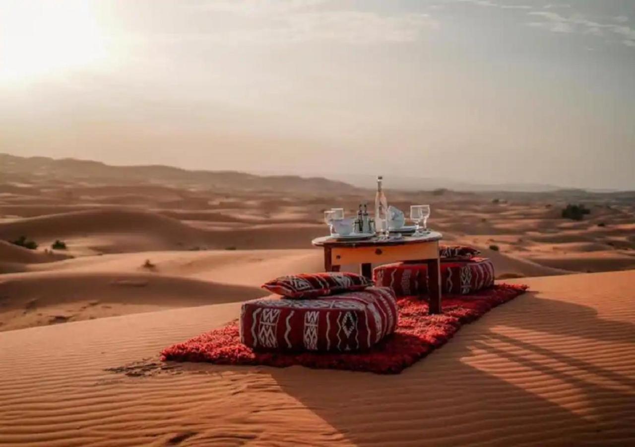 Hotel Desert Luxury Tented & Activities Adrouine Exterior foto
