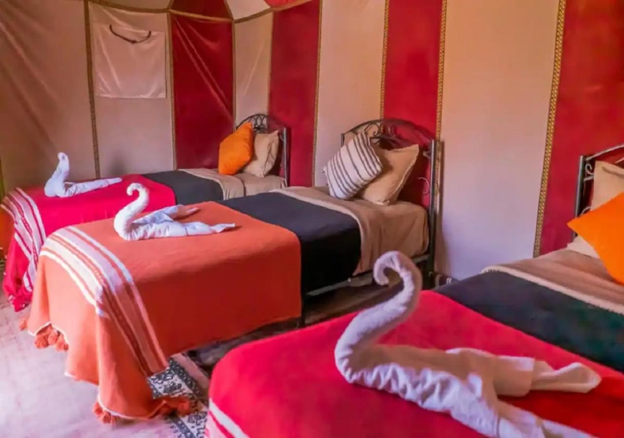 Hotel Desert Luxury Tented & Activities Adrouine Exterior foto