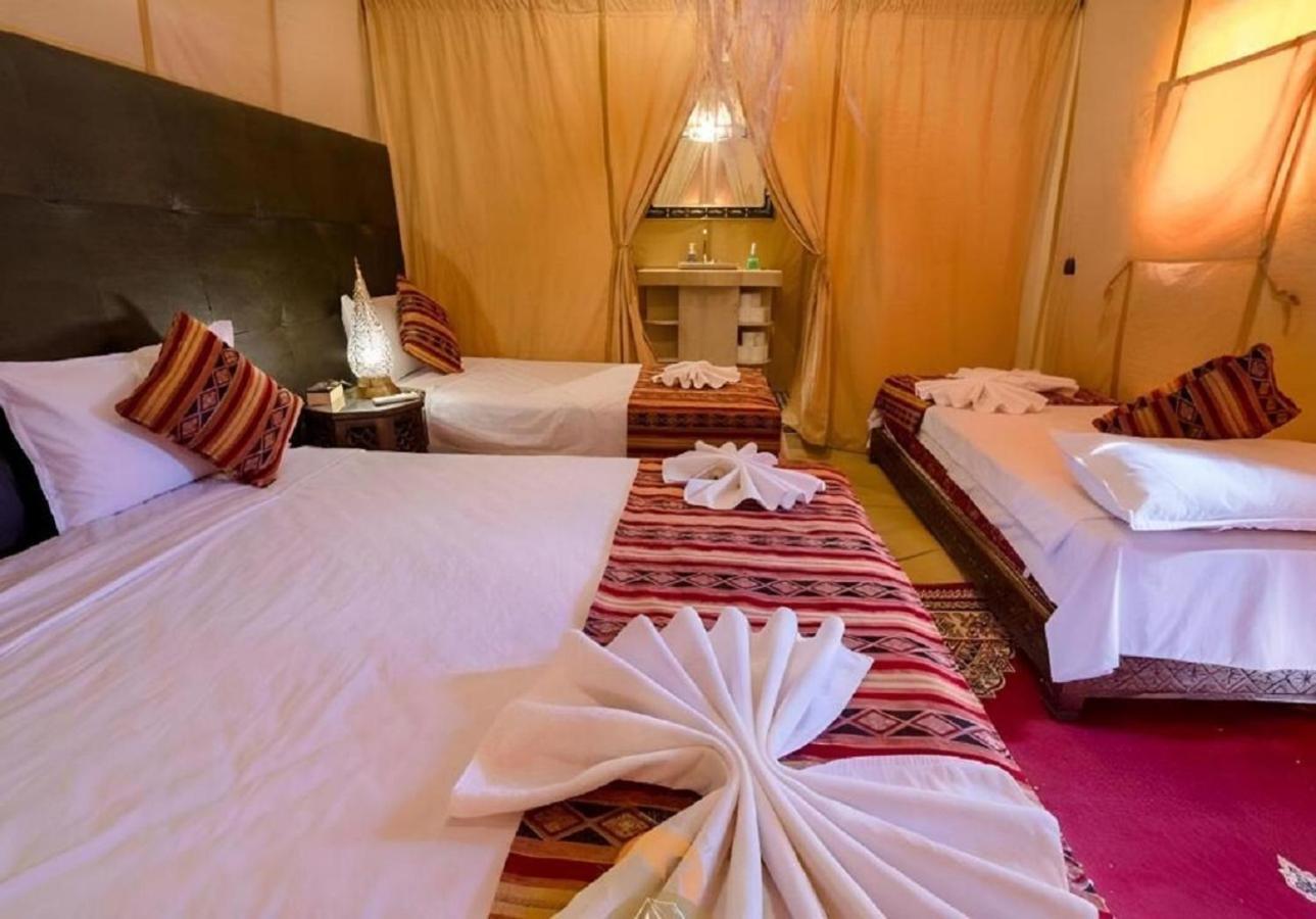 Hotel Desert Luxury Tented & Activities Adrouine Exterior foto