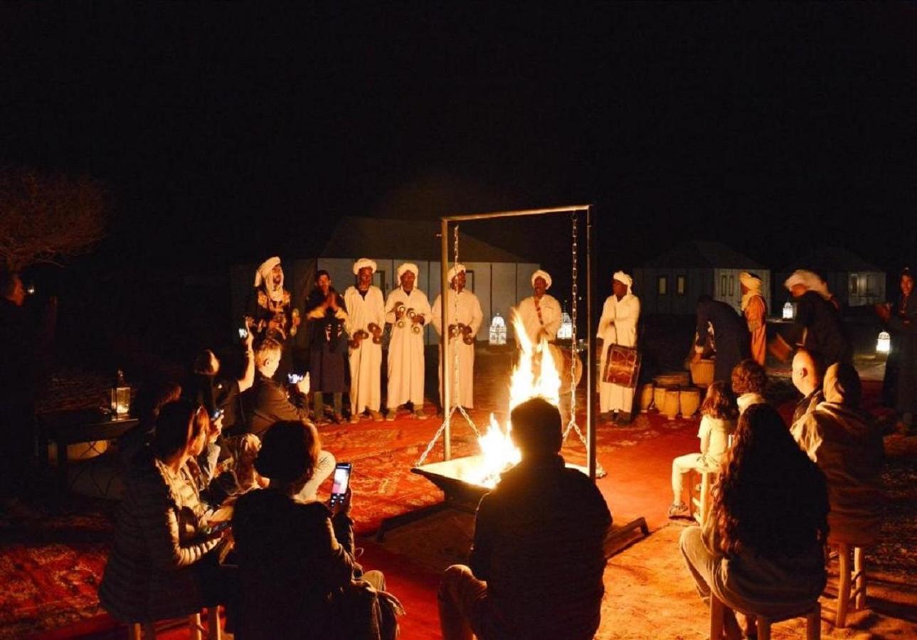 Hotel Desert Luxury Tented & Activities Adrouine Exterior foto